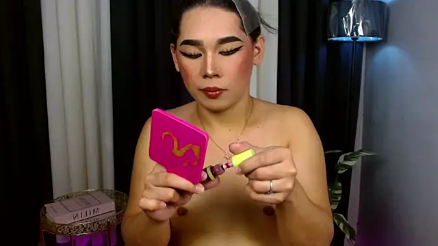 Snapshot of Kiethmadison_Miller chatting on 10-12-25, 07:18 Kiethmadison Miller online show from 10-12-25, 07:18