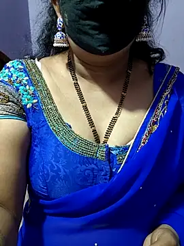 luci-queen online show from 10-12-25, 06:29