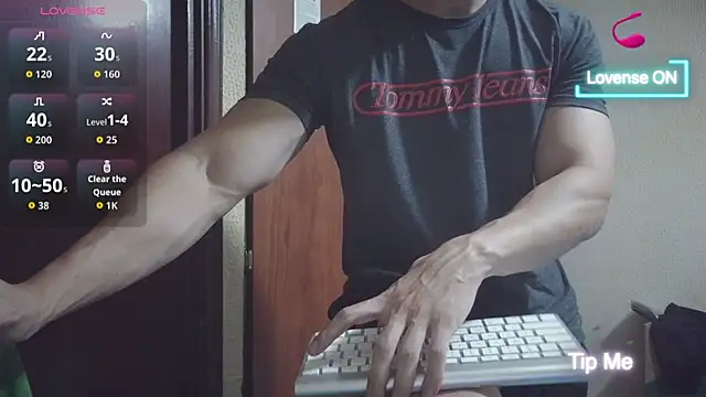 Snapshot of cris2428 chatting on 09-30-25, 11:10 cris2428 online show from 09-30-25, 11:10