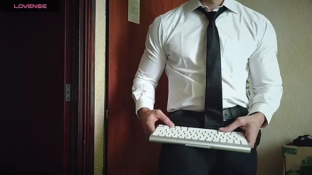 cris2428 online show from 11-07-25, 02:50