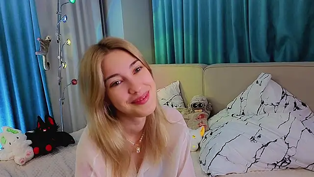 AngelicRice online show from 11-07-25, 11:32