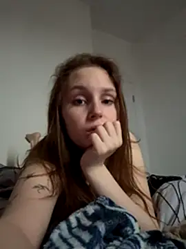 HoneyLace  online show from 12-03-25, 11:08