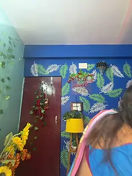 V-Hot-Sweti online show from 03-26-26, 06:13