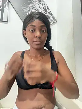 zaracollins01 online show from 09-25-25, 08:23