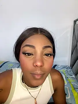 zaracollins01 online show from 01-11-26, 12:26