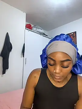 zaracollins01 online show from 02-24-26, 05:44