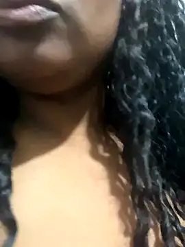 LunaSthena online show from 10-08-25, 02:53