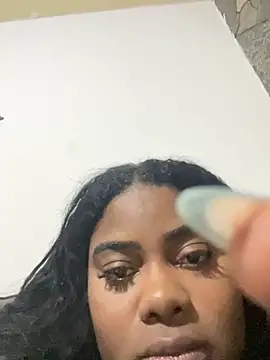 LunaSthena online show from 10-24-25, 02:30