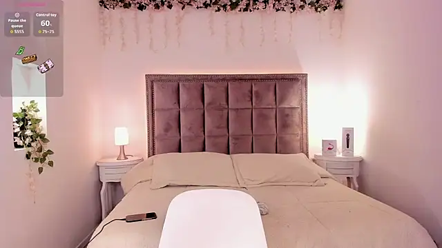 Snapshot of melissa_es chatting on 02-24-26, 12:36 melissa es online show from 02-24-26, 12:36