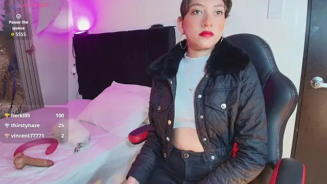 Snapshot of sophia_arevalo chatting on 10-31-25, 03:07 sophia arevalo online show from 10-31-25, 03:07