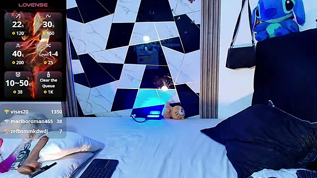 Snapshot of sophia_arevalo chatting on 11-30-25, 07:29 sophia arevalo online show from 11-30-25, 07:29