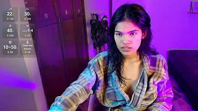 emycarver09 online show from 10-26-25, 01:44