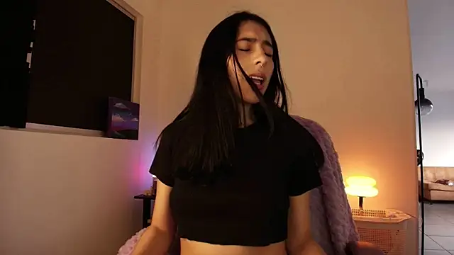 violethun  online show from 10-19-25, 10:49