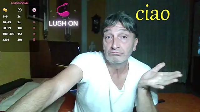 Snapshot of lattediyak chatting on 10-04-25, 01:47 lattediyak online show from 10-04-25, 01:47