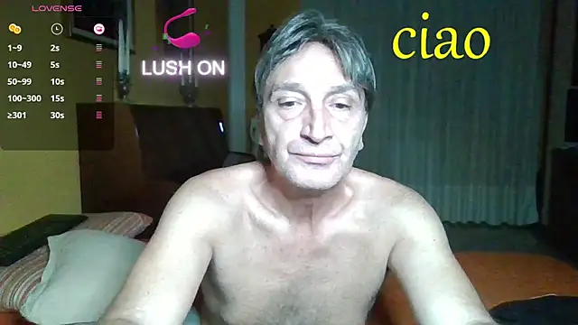 Snapshot of lattediyak chatting on 10-08-25, 01:03 lattediyak online show from 10-08-25, 01:03