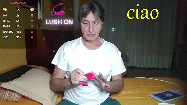 Snapshot of lattediyak chatting on 11-12-25, 02:23 lattediyak online show from 11-12-25, 02:23