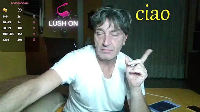 Snapshot of lattediyak chatting on 11-13-25, 11:58 lattediyak online show from 11-13-25, 11:58