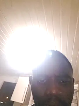 Snapshot of KwaneleK1 chatting on 09-21-25, 06:09 KwaneleK1 online show from 09-21-25, 06:09