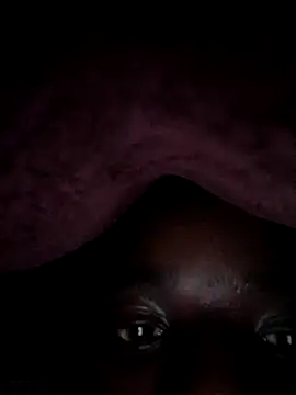 Snapshot of KwaneleK1 chatting on 11-24-25, 09:47 KwaneleK1 online show from 11-24-25, 09:47