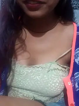 Snapshot of Akanksha789 chatting on 10-18-25, 05:57 Akanksha789 online show from 10-18-25, 05:57