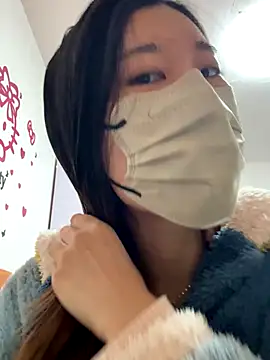 Lulu125216 online show from 11-11-25, 04:29