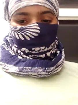 Snapshot of Suman_Rani_ chatting on 09-14-25, 09:41 Suman Rani  online show from 09-14-25, 09:41