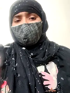 Snapshot of Suman_Rani_ chatting on 09-19-25, 08:49 Suman Rani  online show from 09-19-25, 08:49