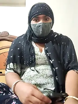 Snapshot of Suman_Rani_ chatting on 09-23-25, 05:05 Suman Rani  online show from 09-23-25, 05:05