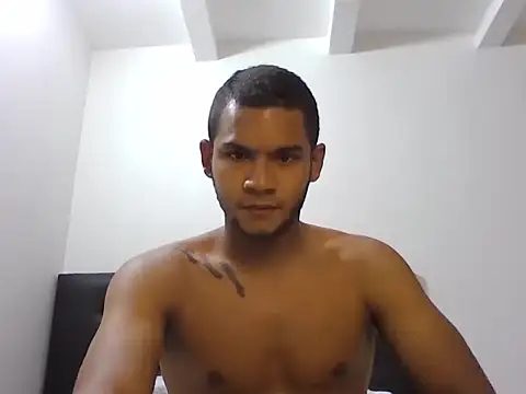 Snapshot of jayden_cooper1 chatting on 09-19-25, 11:22 jayden cooper1 online show from 09-19-25, 11:22