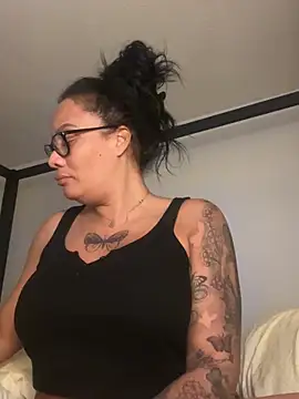 Snapshot of sugarsweetie8000 chatting on 09-23-25, 08:56 sugarsweetie8000 online show from 09-23-25, 08:56