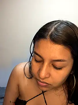  Chloe Smith online show from 10-05-25, 11:08