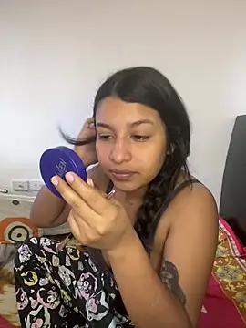  Chloe Smith online show from 03-21-26, 06:00