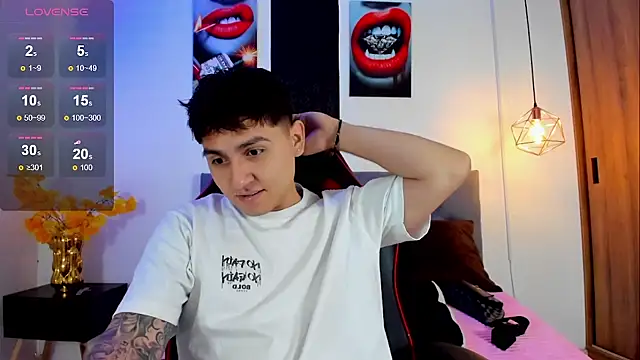 Nicolas James Sc online show from 09-10-25, 02:06