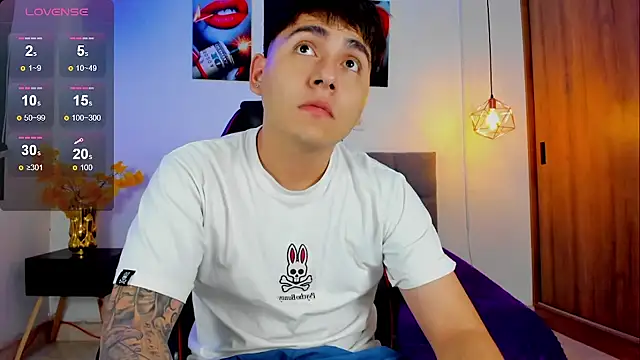 Nicolas James Sc online show from 09-17-25, 01:57