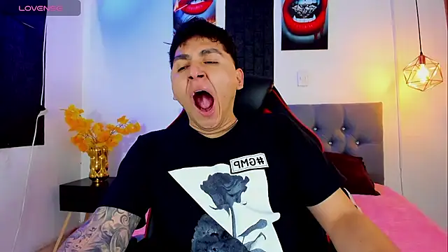 Nicolas James Sc online show from 09-23-25, 02:53