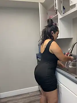 latina curvy22 online show from 10-01-25, 06:58