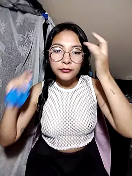 Snapshot of Regina_Shine chatting on 10-08-25, 11:46 Regina Shine online show from 10-08-25, 11:46