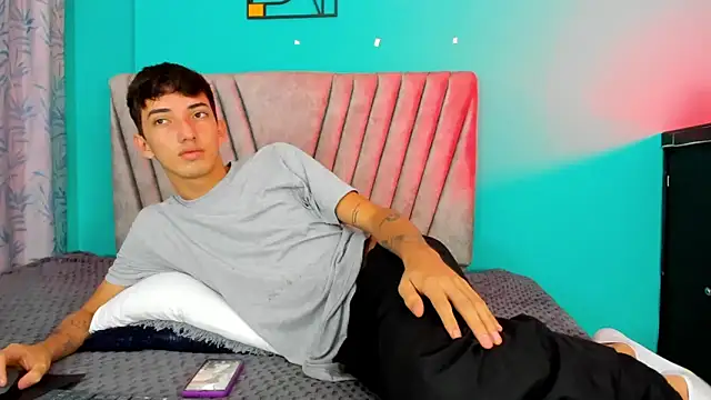 Maikol Ortiz online show from 03-15-26, 12:22