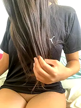 Snapshot of Wandiita chatting on 12-05-25, 02:47 Wandiita online show from 12-05-25, 02:47