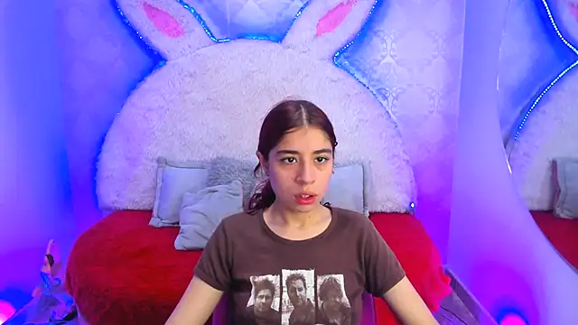 Snapshot of Gaby_louse chatting on 12-19-25, 08:16 Gaby louse online show from 12-19-25, 08:16