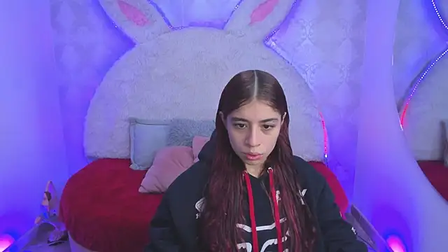 Snapshot of Gaby_louse chatting on 12-20-25, 07:54 Gaby louse online show from 12-20-25, 07:54