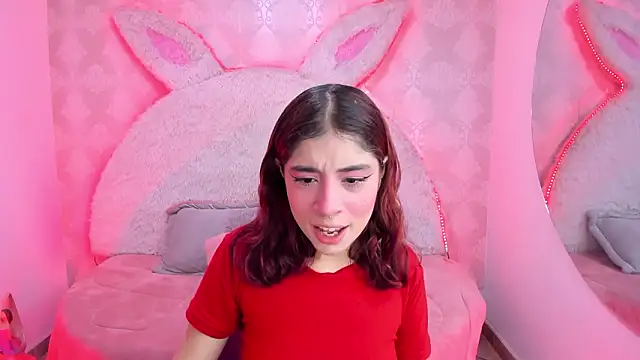 Snapshot of Gaby_louse chatting on 02-14-26, 08:05 Gaby louse online show from 02-14-26, 08:05