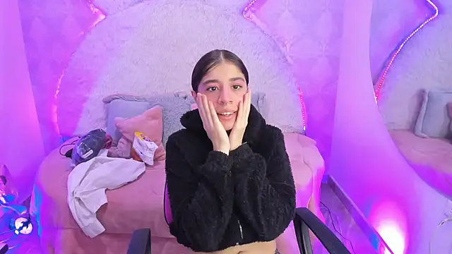 Snapshot of Gaby_louse chatting on 02-25-26, 07:23 Gaby louse online show from 02-25-26, 07:23