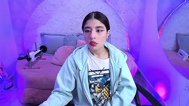 Snapshot of Gaby_louse chatting on 02-27-26, 07:25 Gaby louse online show from 02-27-26, 07:25