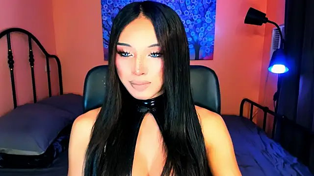 Snapshot of xUrGoddess_Bellax chatting on 11-30-25, 12:58 xUrGoddess Bellax online show from 11-30-25, 12:58