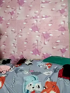 Snapshot of Tin_tanny chatting on 10-03-25, 12:35 Tin tanny online show from 10-03-25, 12:35