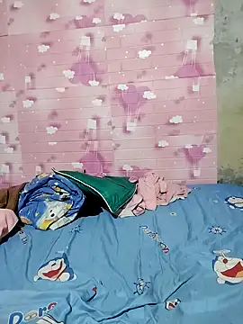 Snapshot of Tin_tanny chatting on 10-19-25, 01:23 Tin tanny online show from 10-19-25, 01:23