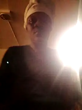 CrunchyxxSexy online show from 10-21-25, 10:21