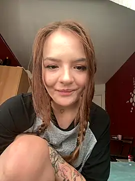 Snapshot of -Meowy- chatting on 09-19-25, 02:07 -Meowy- online show from 09-19-25, 02:07