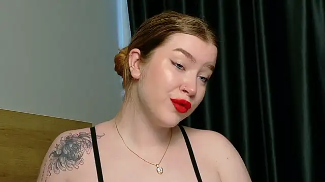 Rebecca Lace online show from 10-03-25, 03:47